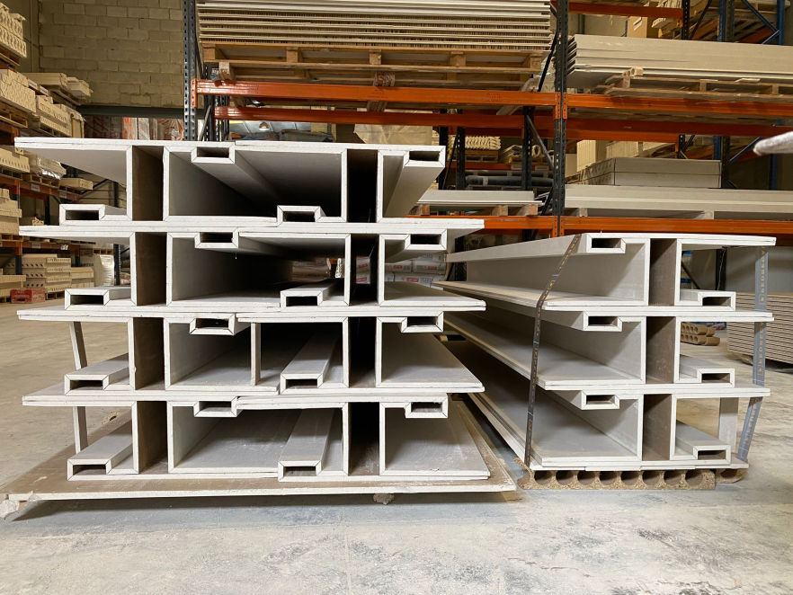 SOMOS FABRICANTES LÍDERES DE PREFORMADOS CON PLACA DE YESO